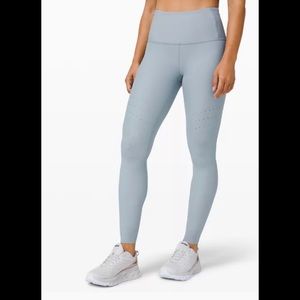 Lululemon Zoned In Tights in Taupe/Neutral/Beige Size 8 27 Inch